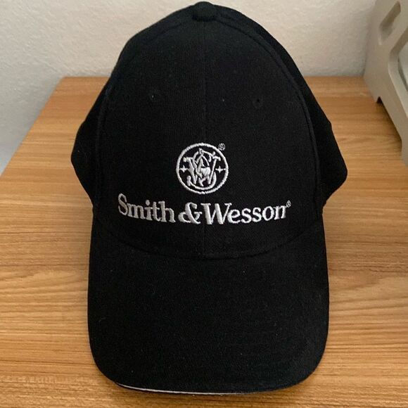 SMITH and WESSON by 540 Brand Black Hat One Size - Picture 1 of 7